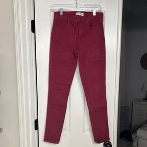 GAP High-Rise Skinny Jeans in Burgundy